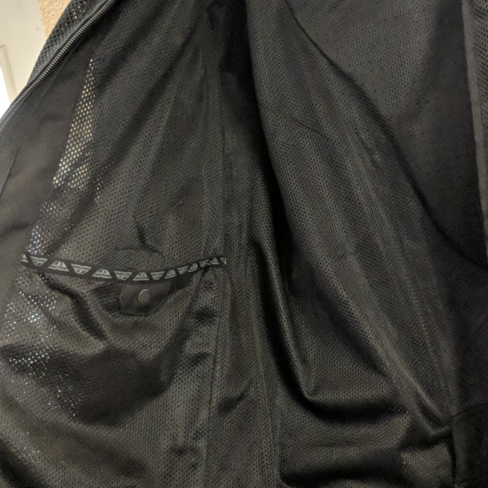 Motorcycle jacket - Picture 4 of 7